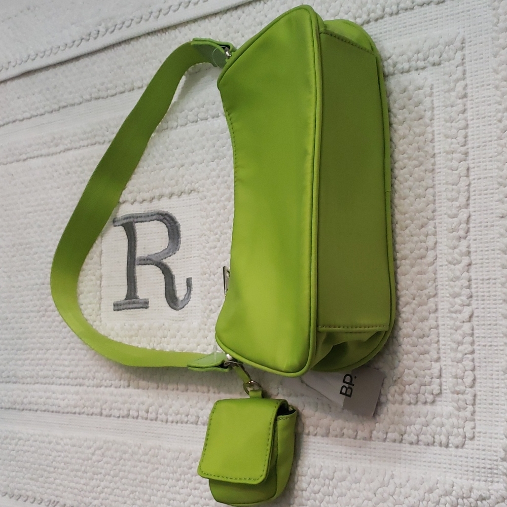 BP LIME GREEN SHORT PURSE OR CLUTCH
